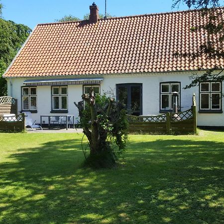 Cosy Farmhouse Dobbelt Bedroom Stege Εξωτερικό φωτογραφία